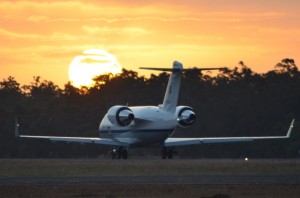 Challenger 604